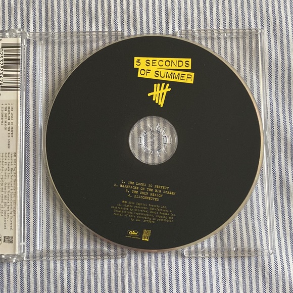 2/$25 💿 5SOS - She Looks So Perfect Album - Picture 3 of 3